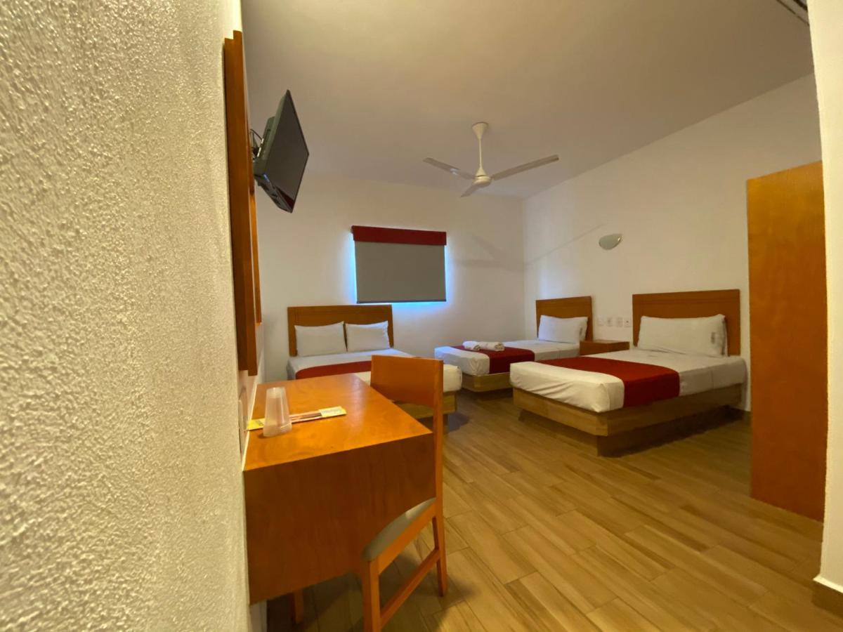 Hotel Lb Манзанило Екстериор снимка